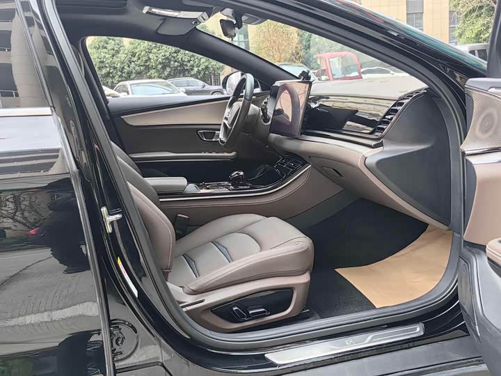 Фото 7 - BYD Han