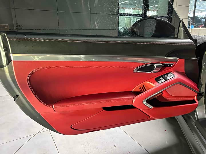 Фото 7 - Porsche 718