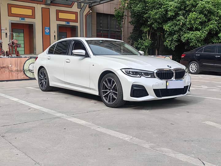 Фото 3 - BMW 3 Series