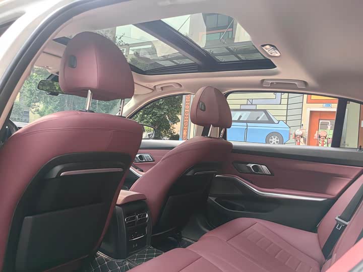 Фото 8 - BMW 3 Series