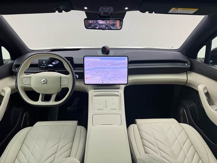 Фото 6 - Nio ES6