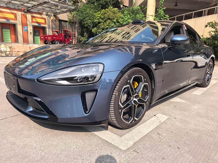 Фото 4 - Xiaomi SU7