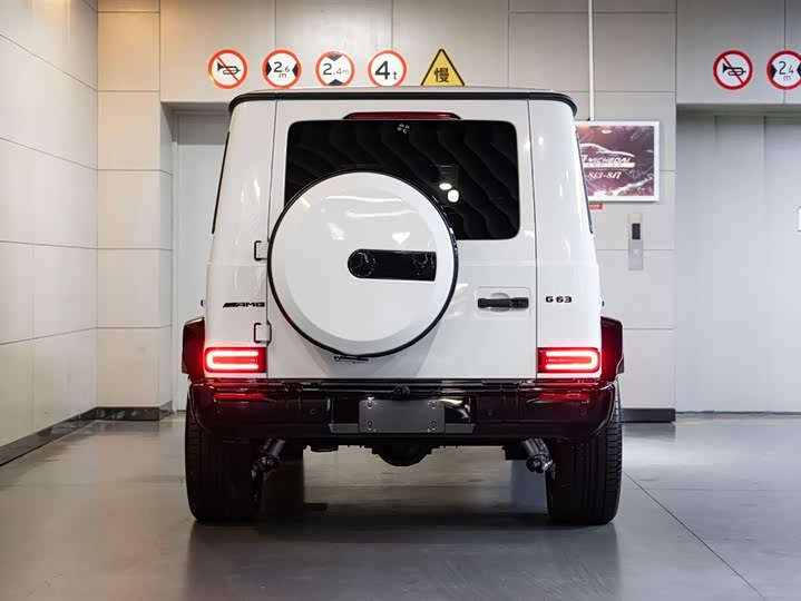 Фото 5 - Mercedes-Benz G-Class AMG