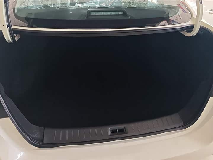 Фото 4 - Nissan Sylphy