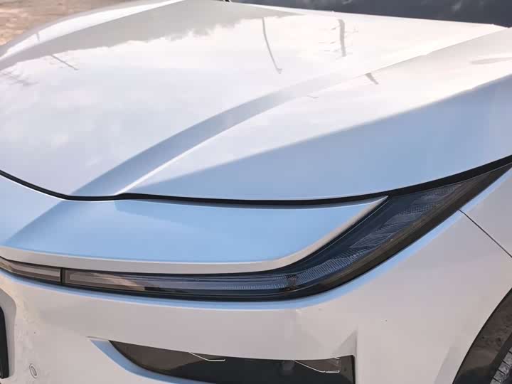 Photo 5 - Toyota bZ3X