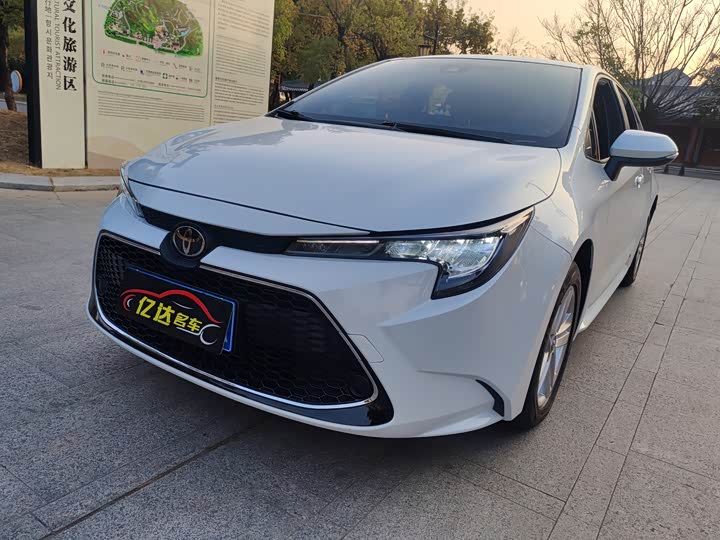 Фото 5 - Toyota Levin