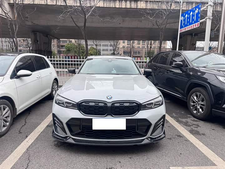 Фото 2 - BMW 3 Series