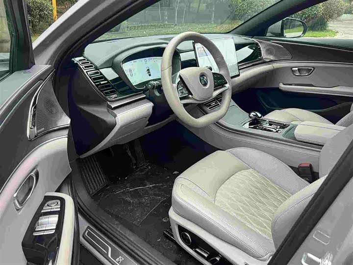 Фото 9 - BYD Han