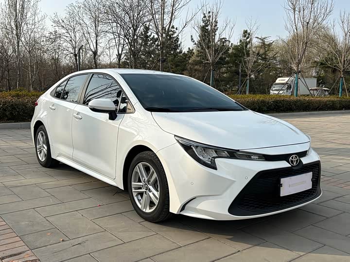 Фото 3 - Toyota Levin