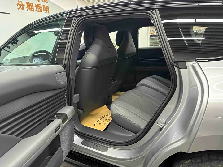 Фото 6 - Audi × SAIC E5 Sportback