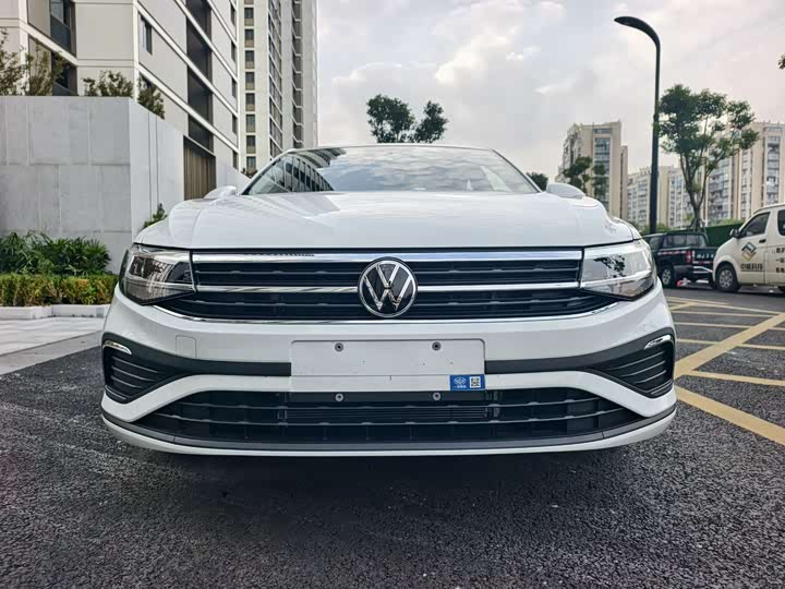Фото 2 - Volkswagen Bora