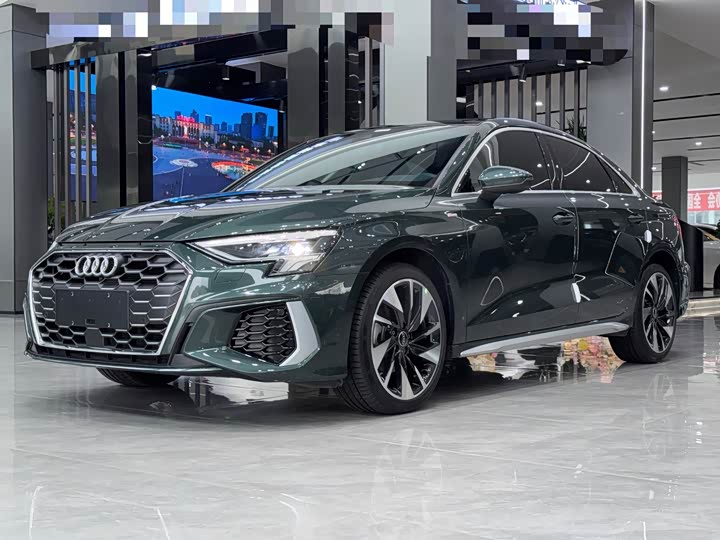 Фото 1 - Audi A3