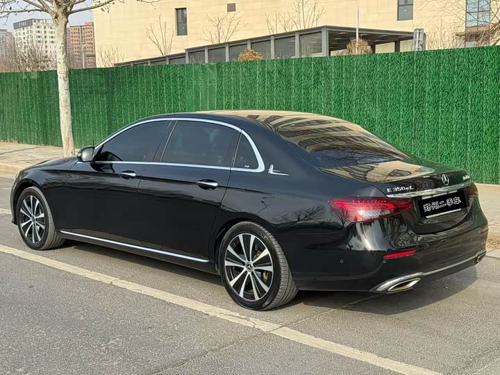 Фото 7 - Mercedes-Benz E-Class Hybrid