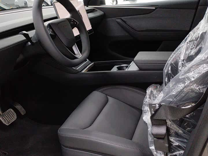 Фото 4 - Tesla Model Y