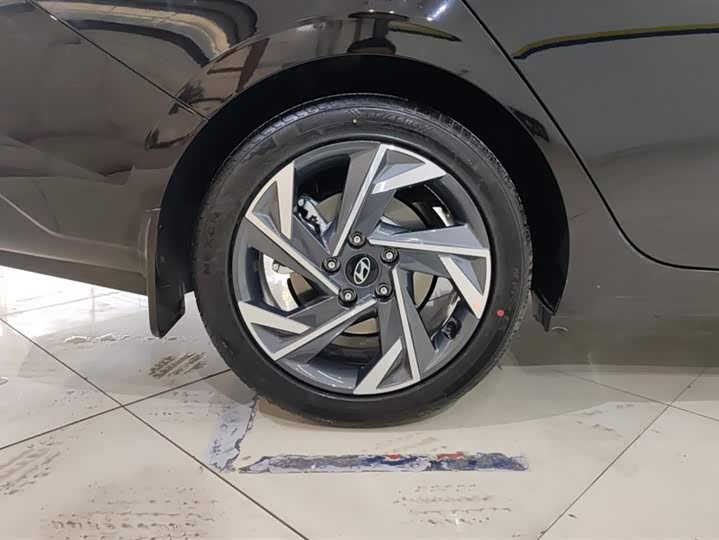 Фото 6 - Hyundai Elantra N line