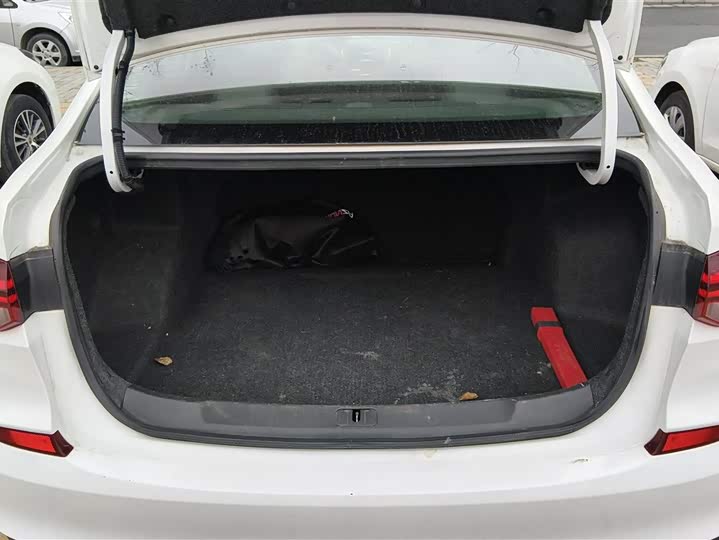 Фото 4 - Chevrolet Monza