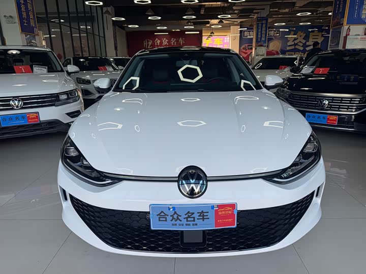 Фото 2 - Volkswagen Lamando L