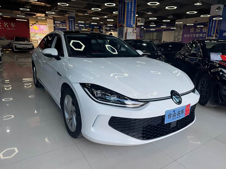 Фото 3 - Volkswagen Lamando L