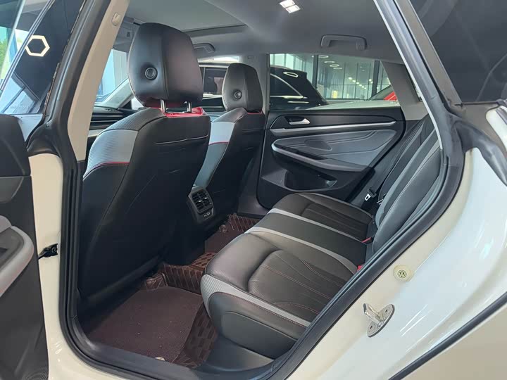 Фото 5 - Volkswagen Lamando L