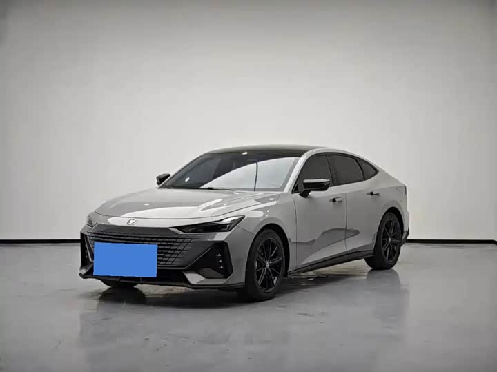 Фото 1 - Changan UNI-V