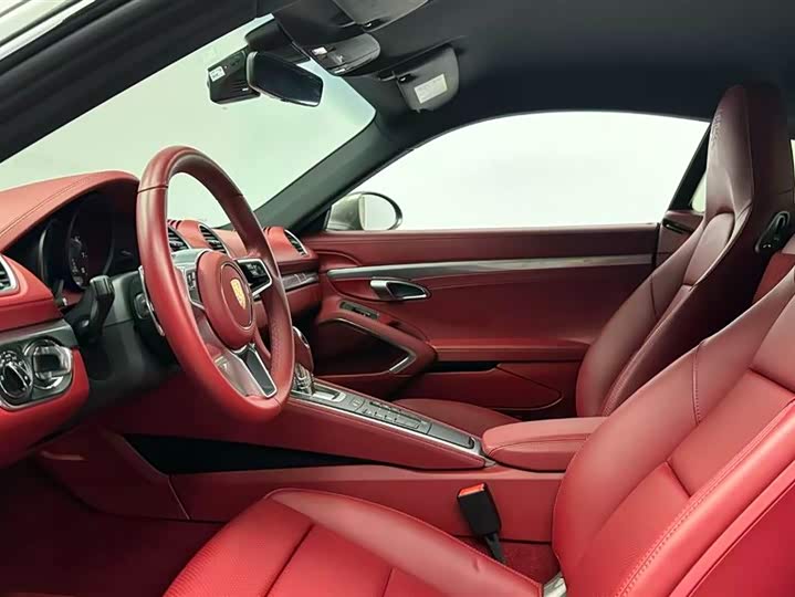 Фото 9 - Porsche 718