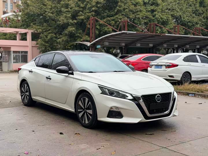 Фото 3 - Nissan Teana