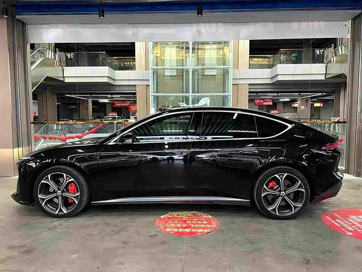 Фото 5 - Nio ET5