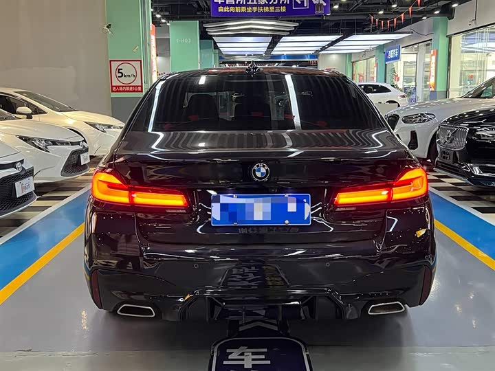 Фото 4 - BMW 5 Series