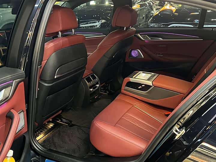 Фото 7 - BMW 5 Series