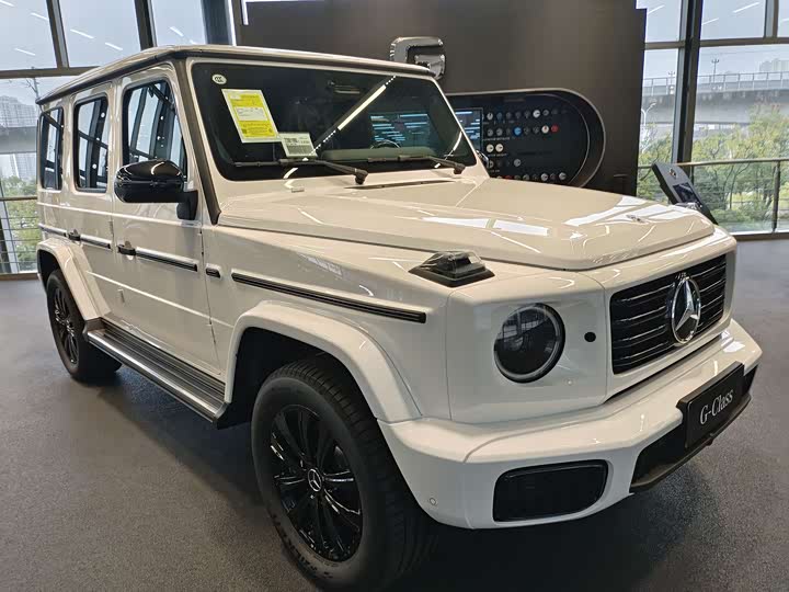 Фото 3 - Mercedes-Benz G-Class