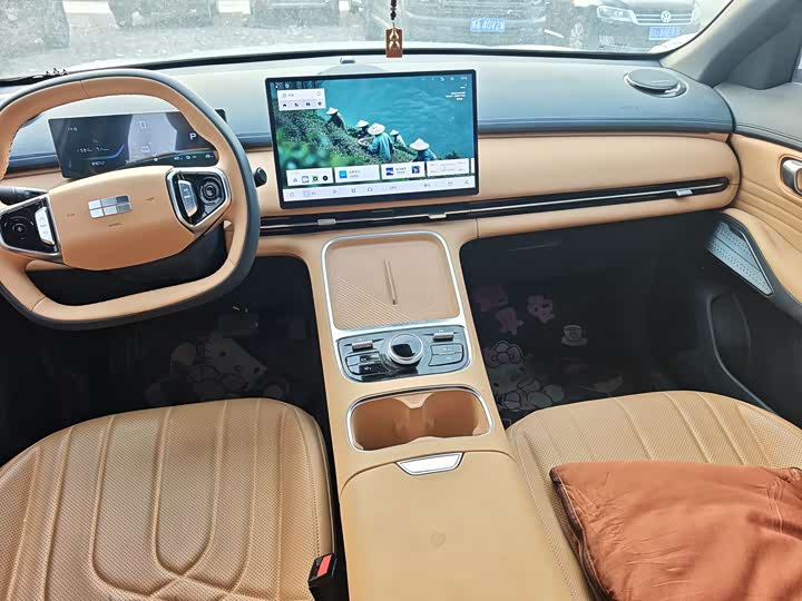 Фото 6 - Geely Galaxy Starship 7