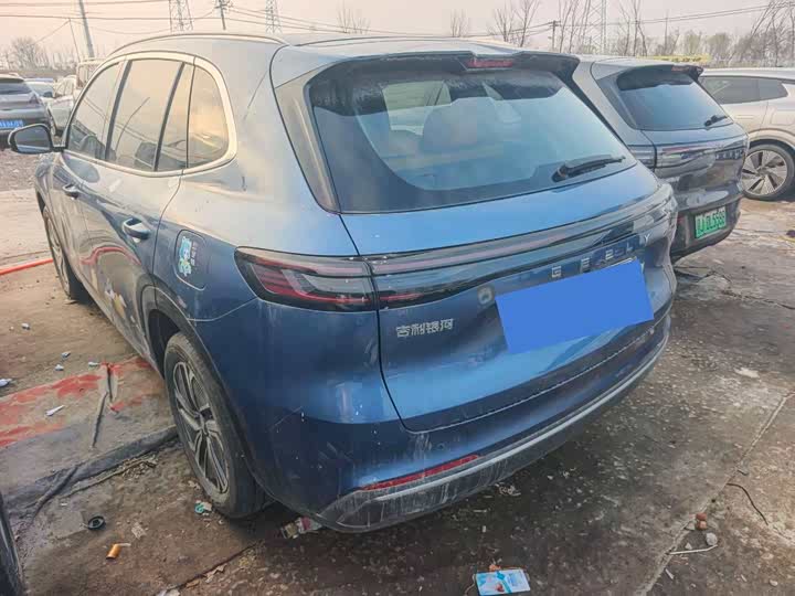 Фото 7 - Geely Galaxy Starship 7