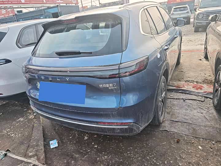 Фото 9 - Geely Galaxy Starship 7