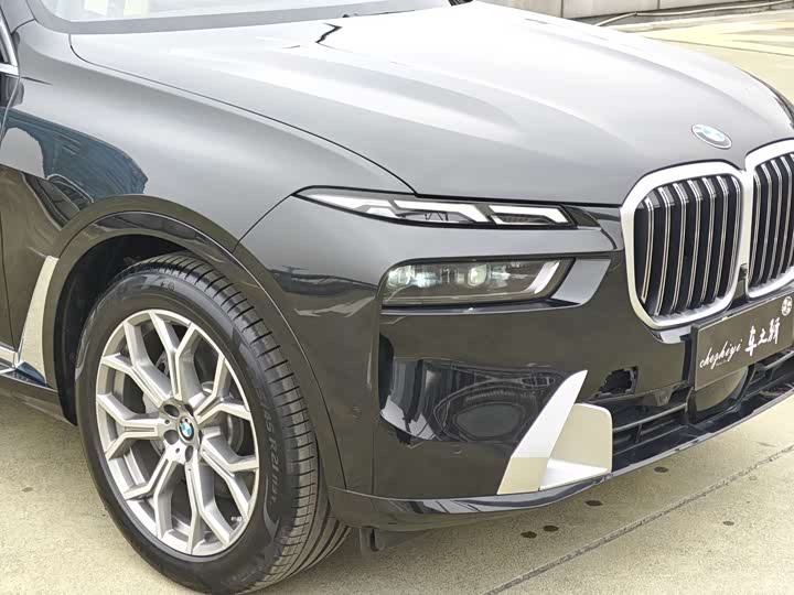 Фото 4 - BMW X7
