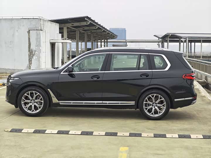 Фото 7 - BMW X7