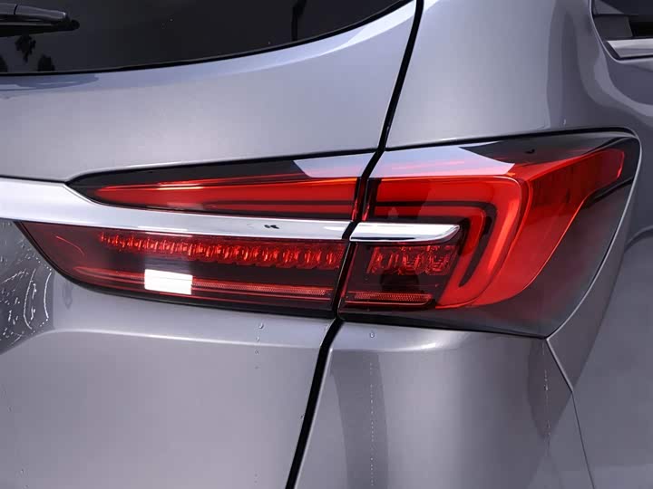 Фото 9 - Buick GL8 ES