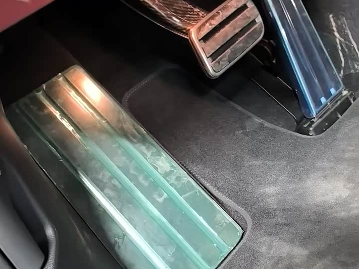 Фото 9 - Porsche Panamera