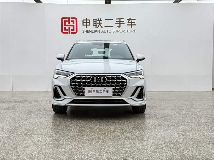 Фото 2 - Audi Q3