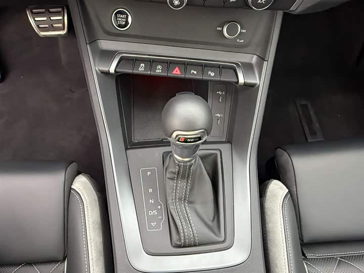 Фото 9 - Audi Q3