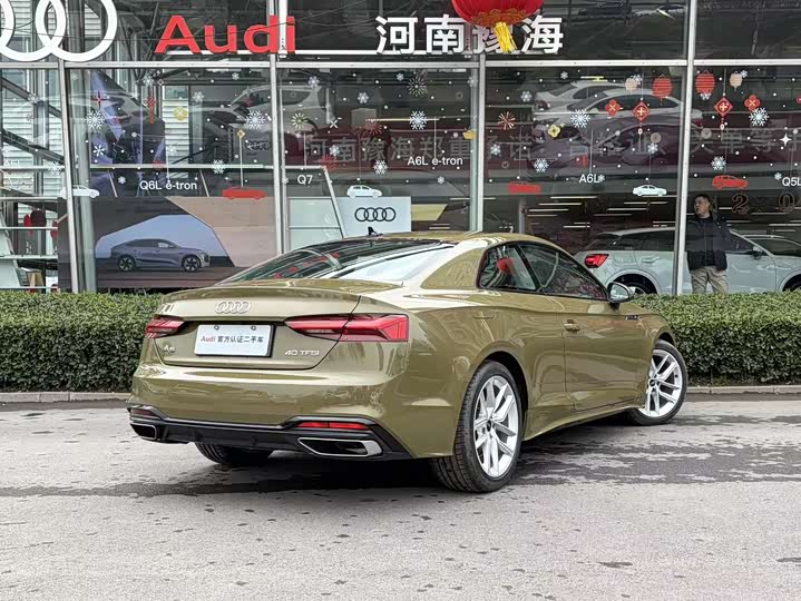 Фото 5 - Audi A5