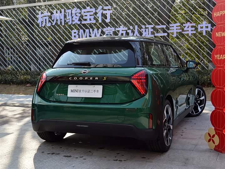 Фото 3 - Mini Cooper