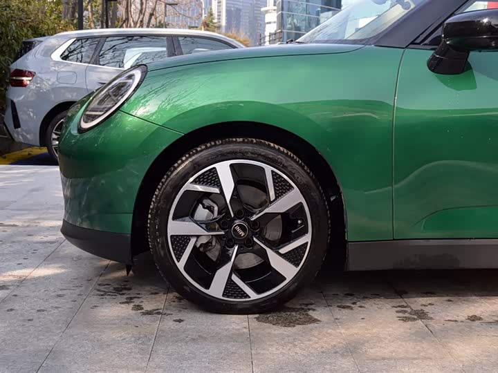 Фото 7 - Mini Cooper