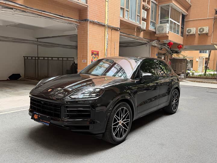 Фото 2 - Porsche Cayenne