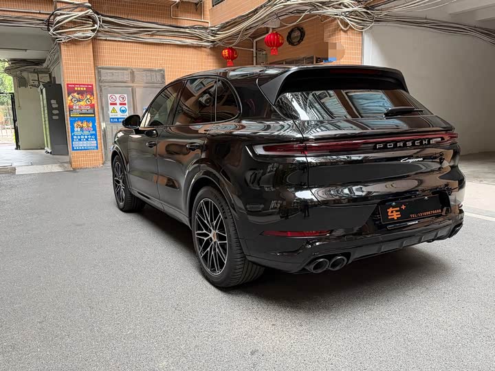 Фото 7 - Porsche Cayenne