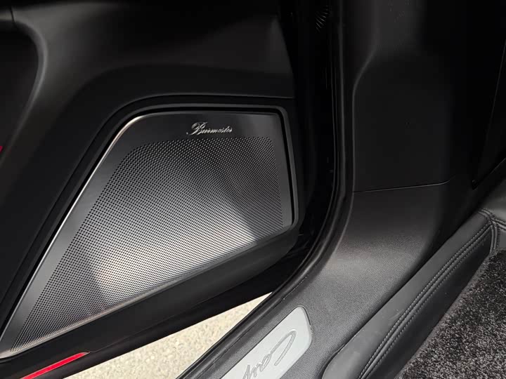 Фото 8 - Porsche Cayenne