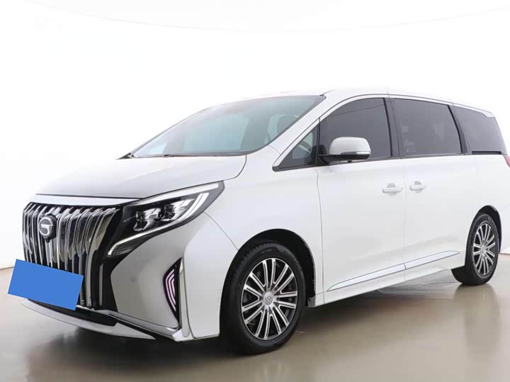 Фото 1 - GAC Trumpchi M8