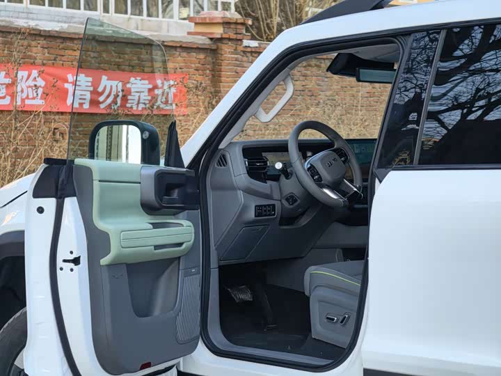 Фото 9 - BAIC Beijing BJ40 Hybrid