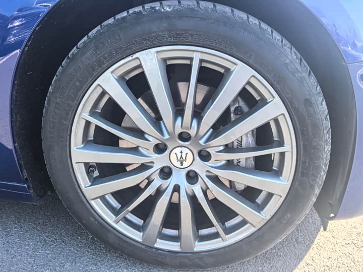 Фото 3 - Maserati Ghibli