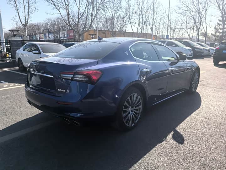 Фото 5 - Maserati Ghibli