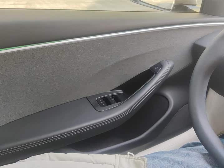 Фото 7 - Tesla Model 3